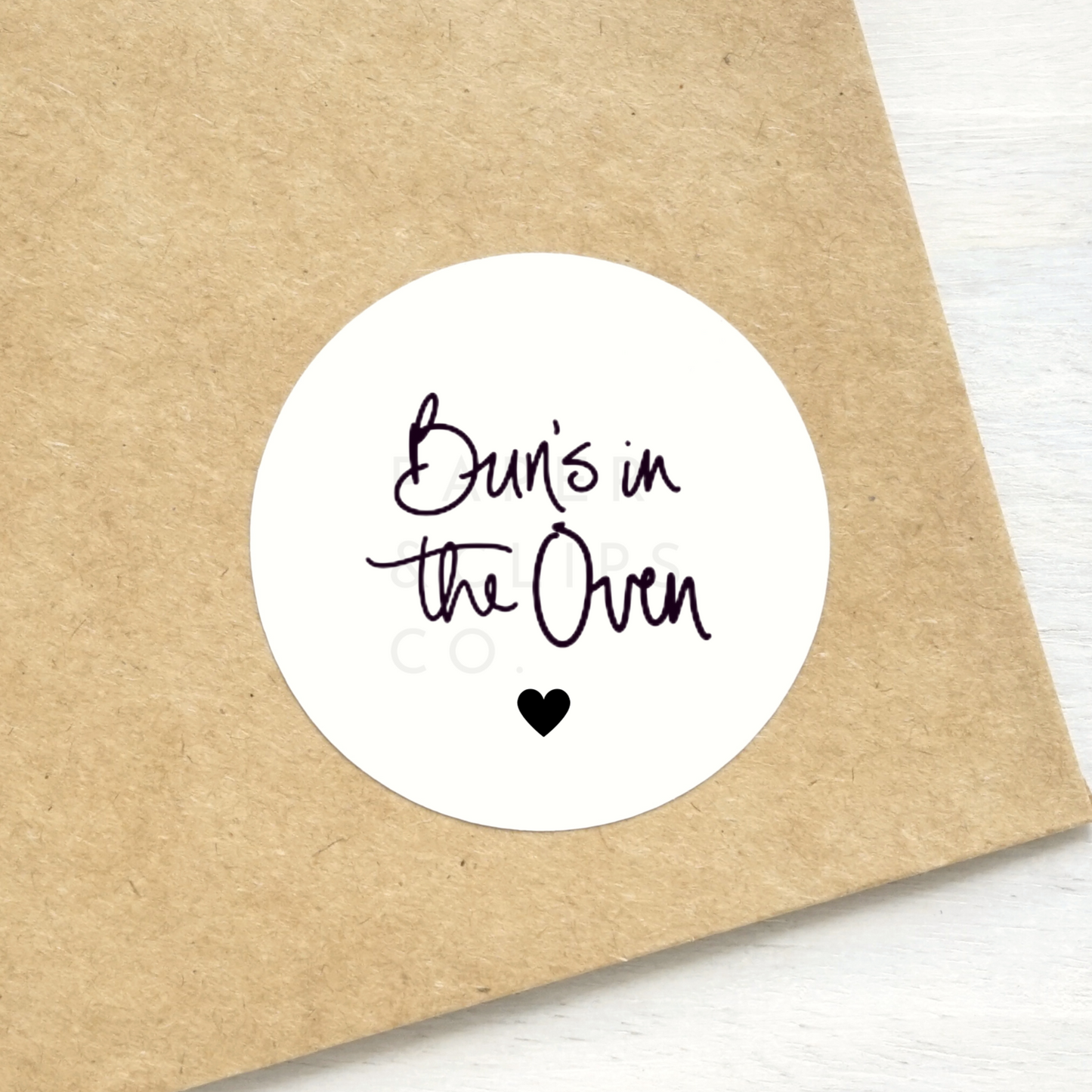 Elegant stickers with the words 'bun's in the oven' to seal loot bags, envelopes, treat bags and much more!