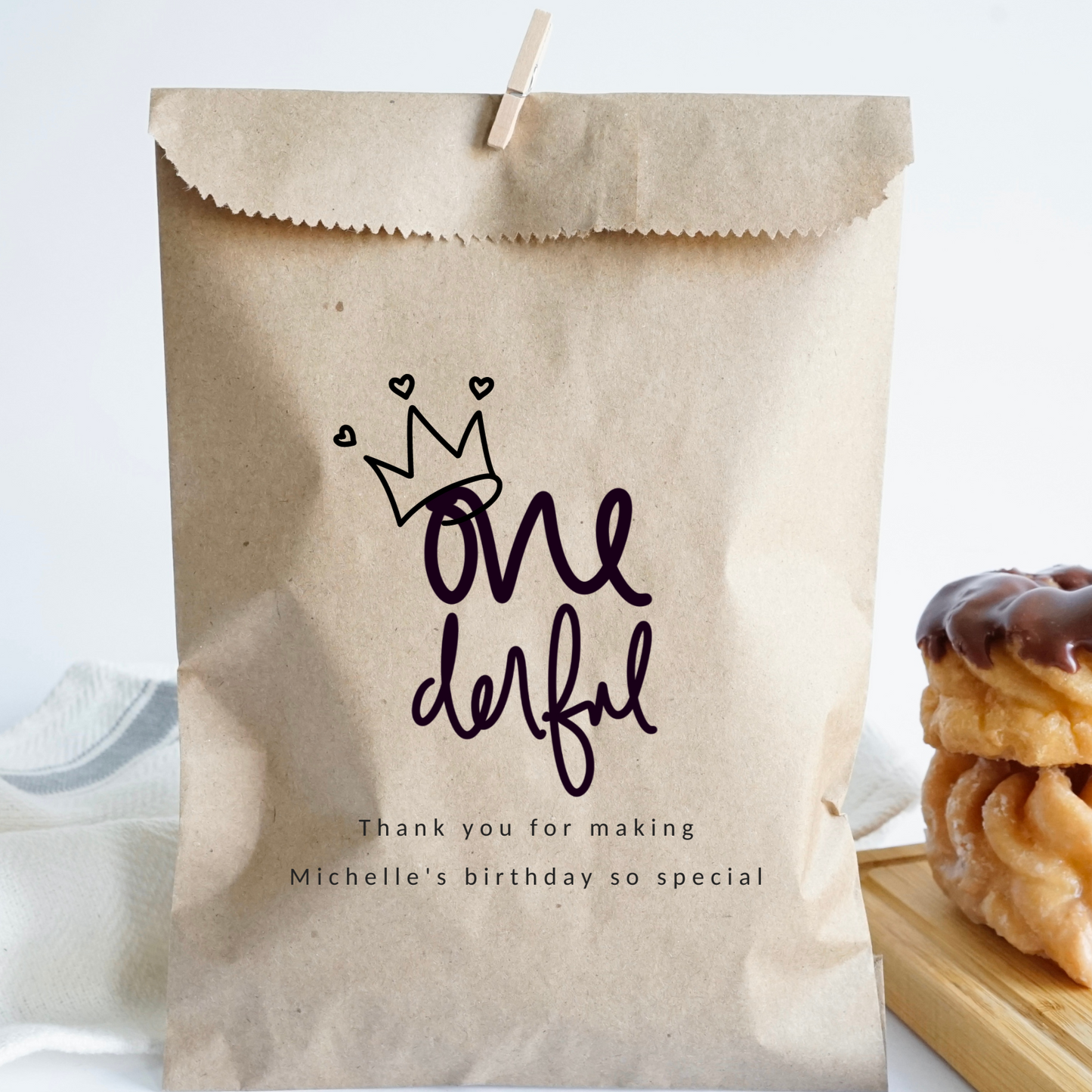 These durable paper bags make great party packaging, adding a nice touch to celebrate your little one turning ONE. Use them as favor bags, thank you favors, candy bags, coffee bags, loot bags, the possibilities are endless!  Your guests will appreciate the sweet reminder of your special day!