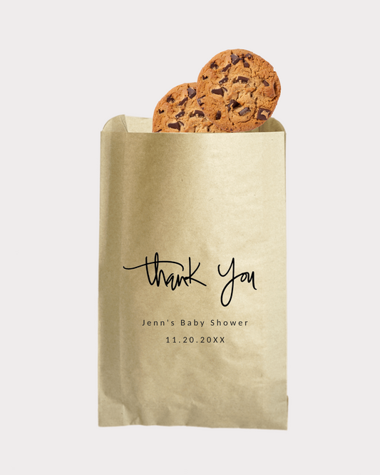Personalized Thank You party gift bags. Great for many occasions including weddings, bridal showers, baby showers, birthday parties to thank you loved ones for celebrating a special day with you! Available in kraft brown color. Multiple sizes available. 