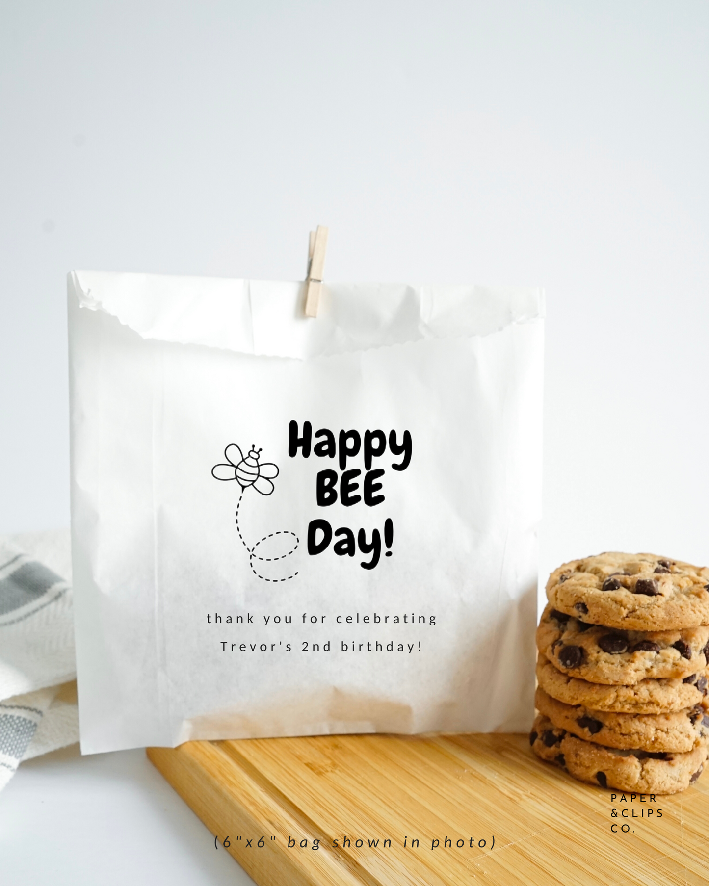 Happy Bee Day - White Party Bags